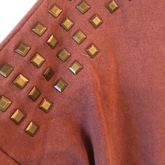 DEF DEF FALL FOR SIS - Picture 4 of 5